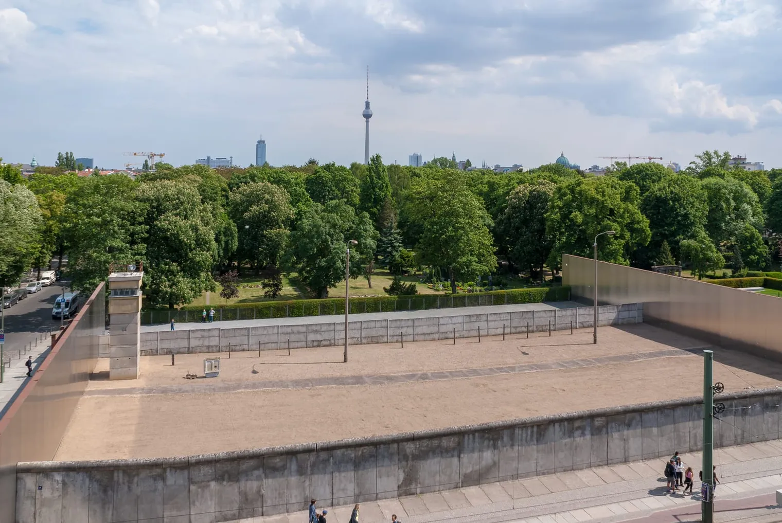Berlin Wall Memorial (Bernauer Straße)